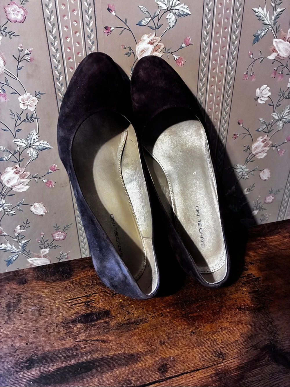 Bandolino Dark Brown Suede Wedge Pumps